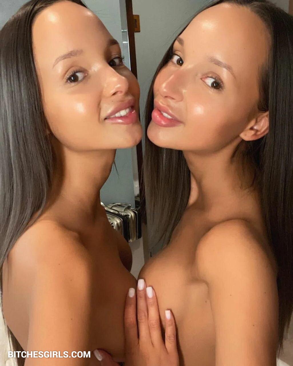 Twin Asian Girls Naked - Adelalinka Twins Nude - Collection Leaked Naked Videos