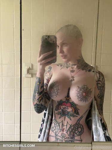 E Boring Nude Sexy Influencer Embodoe Onlyfans Leaked Nude Photos