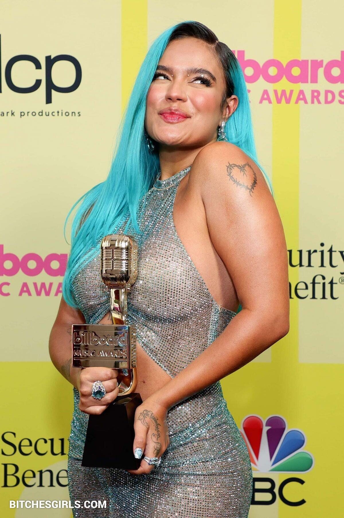 Karol g nip.slip